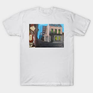 Old Public House In Hull, England T-Shirt